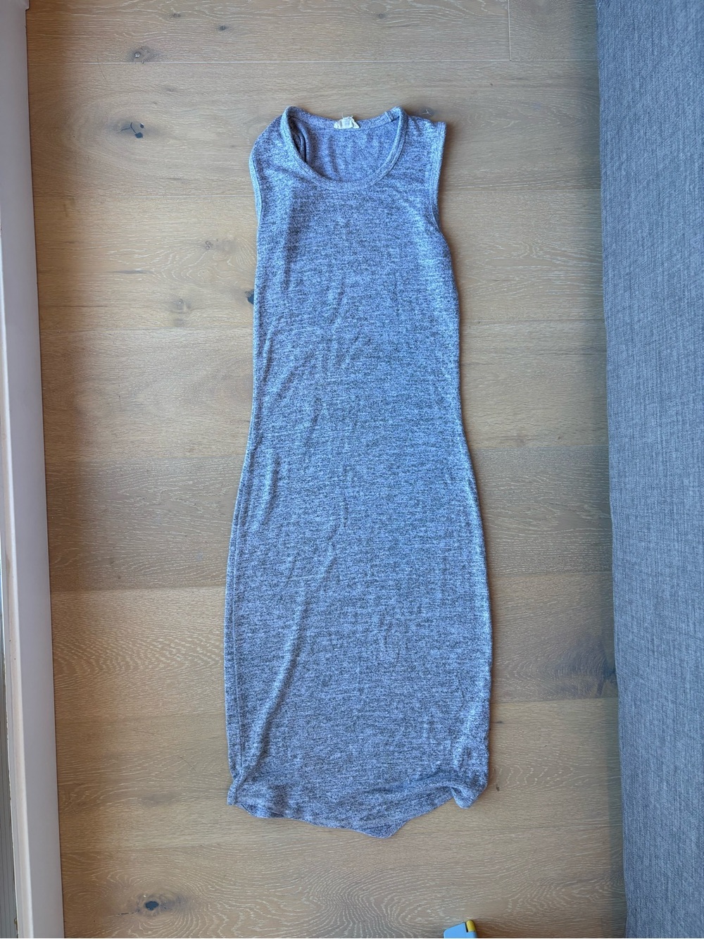 Aritzia Wilfred Free Sleeveless Gray Knit Midi Dress